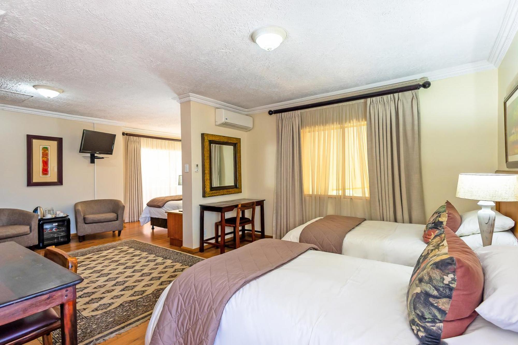 Sunward Park Guest House & Conference Center Boksburg Room photo
